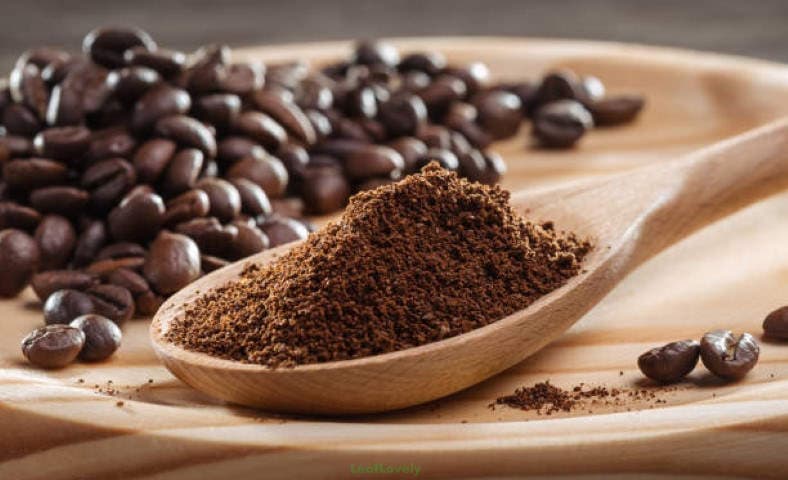 what are coffee grounds example